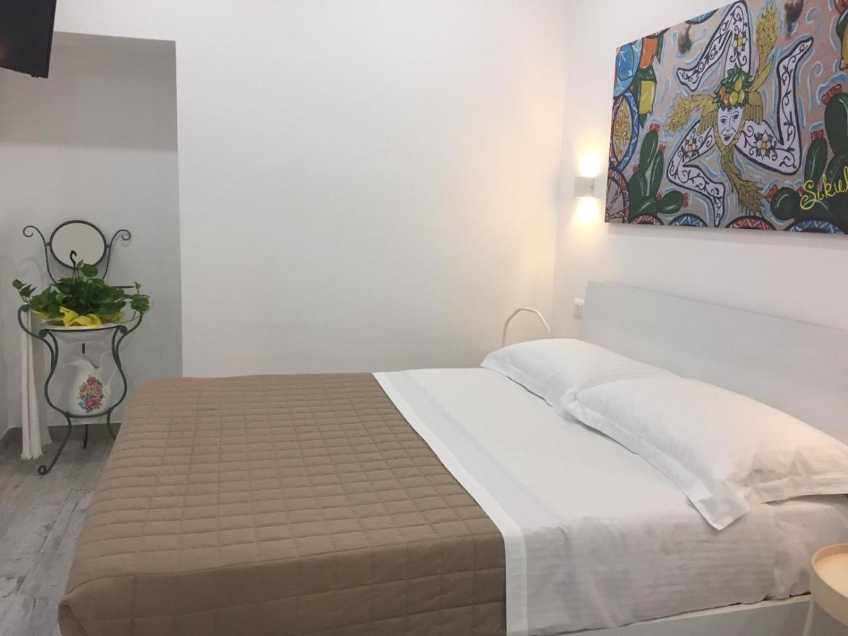 Sikule Bed & Breakfast Santa Teresa Di Riva Exterior photo