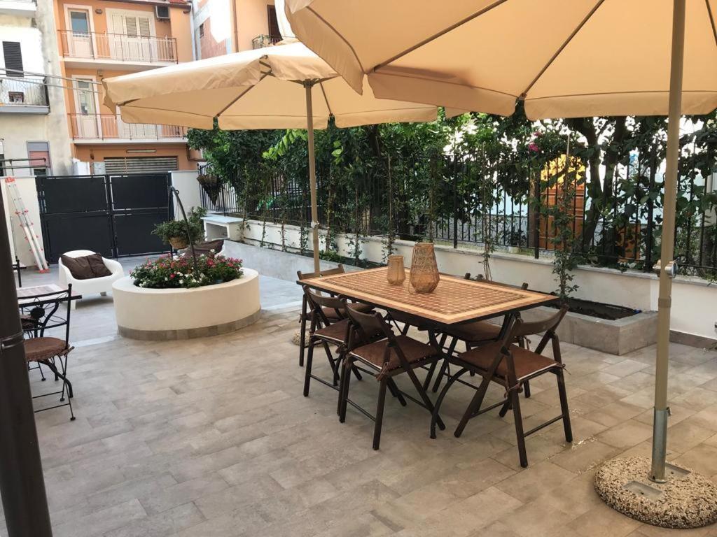 Sikule Bed & Breakfast Santa Teresa Di Riva Exterior photo